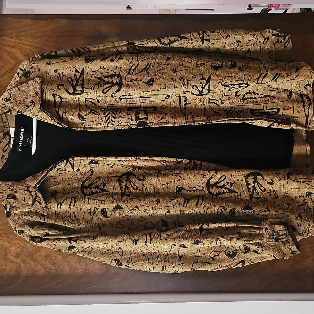 Chico's brown and black goose design cord jacket full zip great comfortable jack